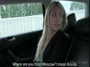Русскую девку ебут по очереди